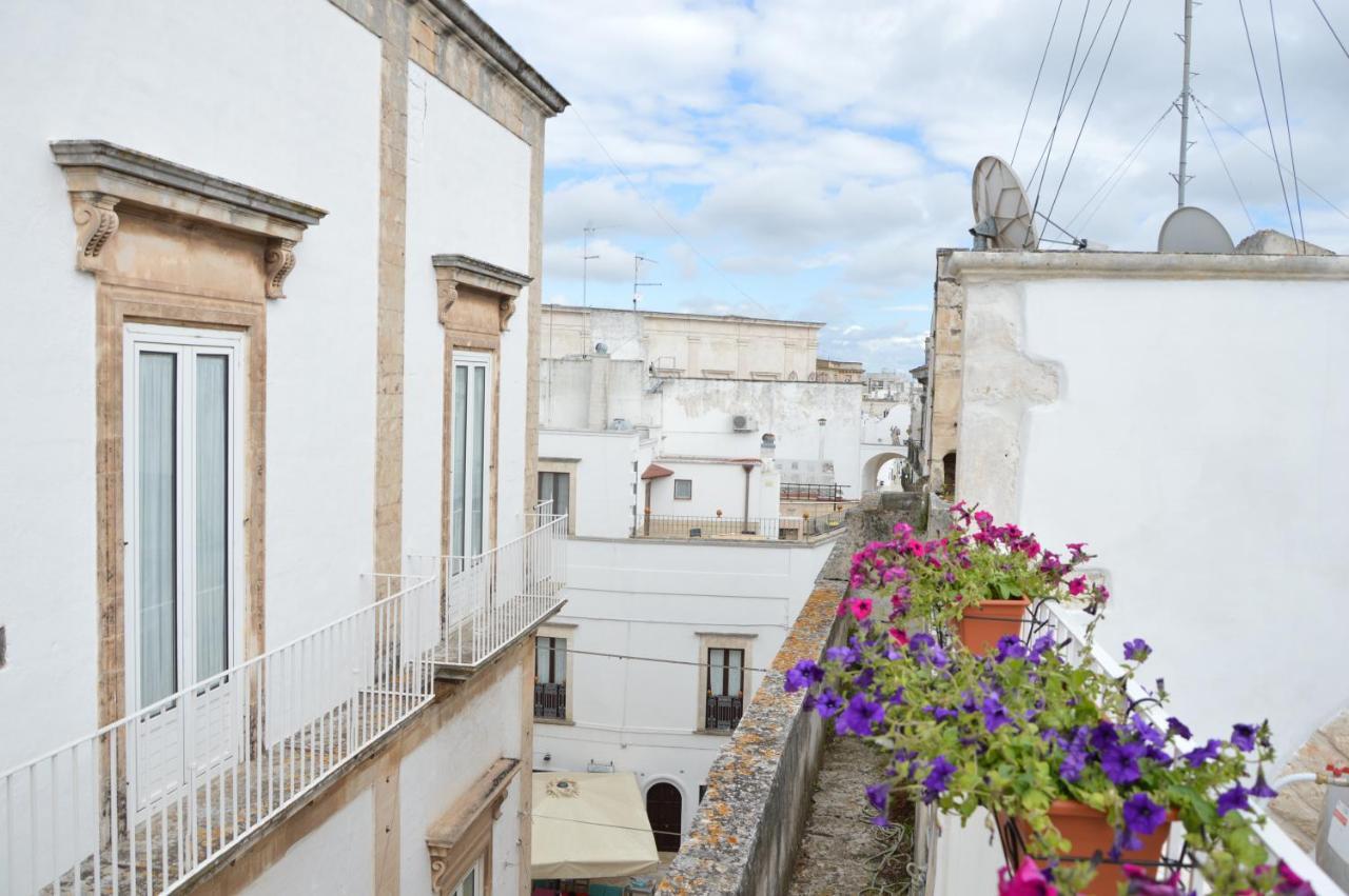 La Dimora Di Nonna Dora Apartment Martina Franca Bagian luar foto
