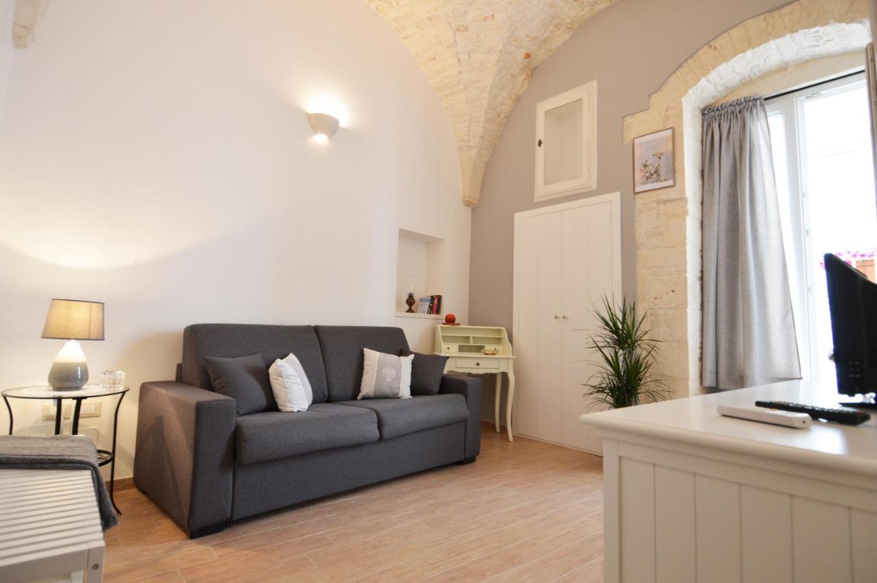 La Dimora Di Nonna Dora Apartment Martina Franca Bagian luar foto