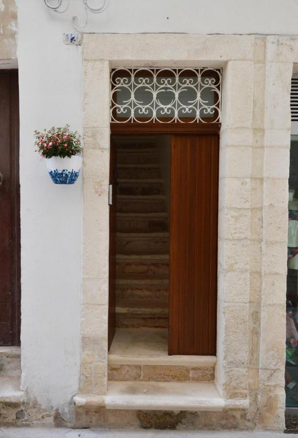La Dimora Di Nonna Dora Apartment Martina Franca Bagian luar foto