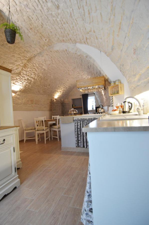 La Dimora Di Nonna Dora Apartment Martina Franca Bagian luar foto