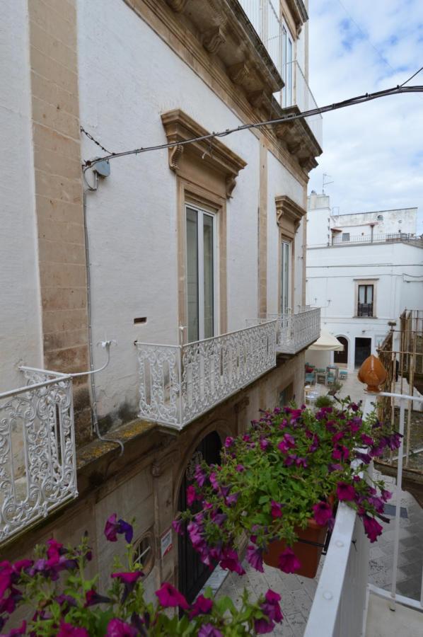 La Dimora Di Nonna Dora Apartment Martina Franca Bagian luar foto