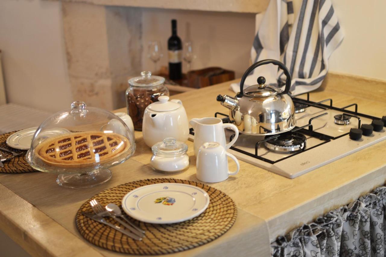 La Dimora Di Nonna Dora Apartment Martina Franca Bagian luar foto